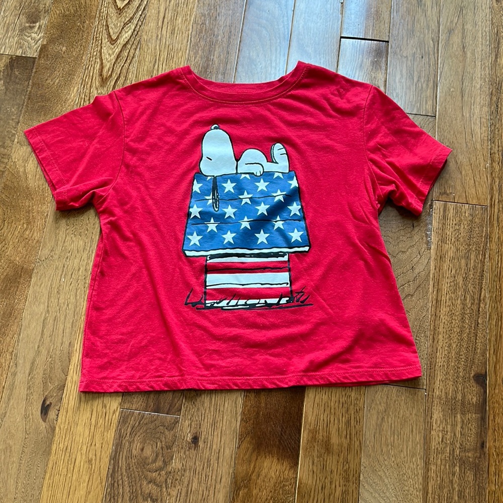 Comfy and Soft Snoopy Tee